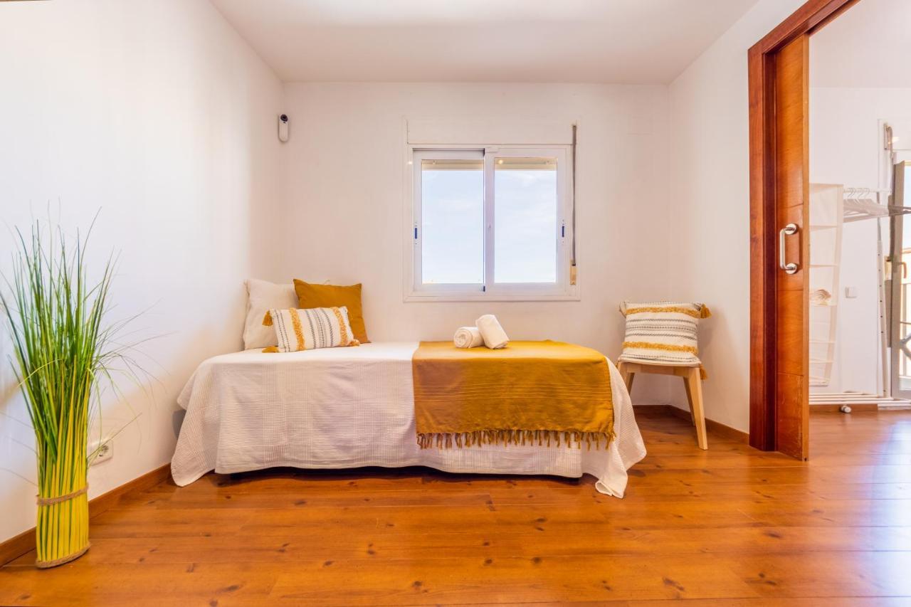 Wooow!!! Atic Centric Amb Terrassa Apartment Tarragona Exterior foto